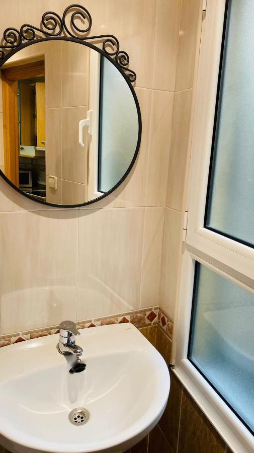 Piso 3 Habitaciones Al Lado Del Auditorio Y A 5 Min De Oviedo Centro ภายนอก รูปภาพ